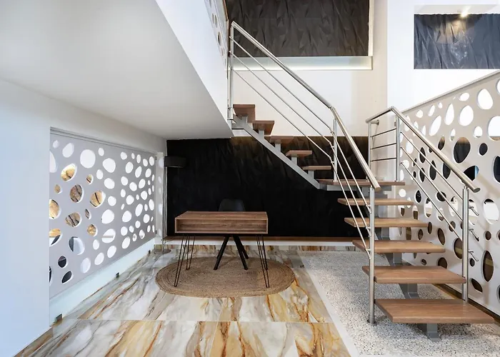 La Casa Center With Jacuzzi Apartament