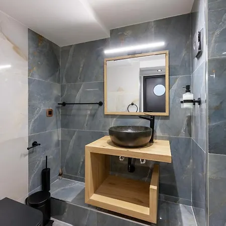 شقة La Casa Center With Jacuzzi