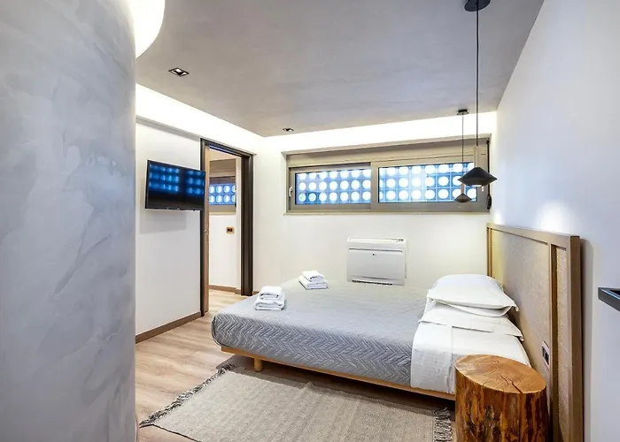 La Casa Center With Jacuzzi Appartamento *