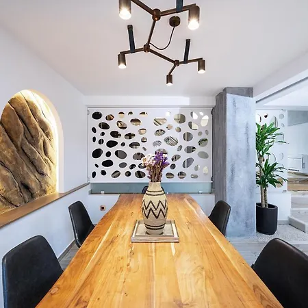 La Casa Center With Jacuzzi * Cós