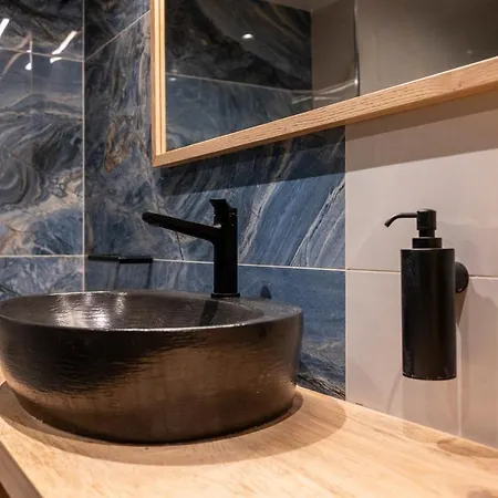 La Casa Center With Jacuzzi Apartman Kosz