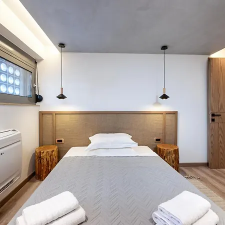 La Casa Center With Jacuzzi