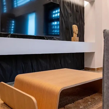 La Casa Center With Jacuzzi Cós