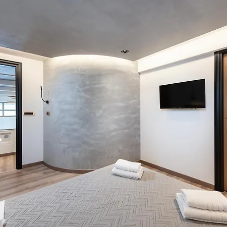 Daire La Casa Center With Jacuzzi İstanköy