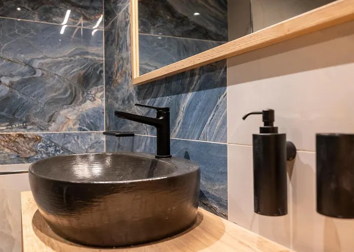 La Casa Center With Jacuzzi Daire