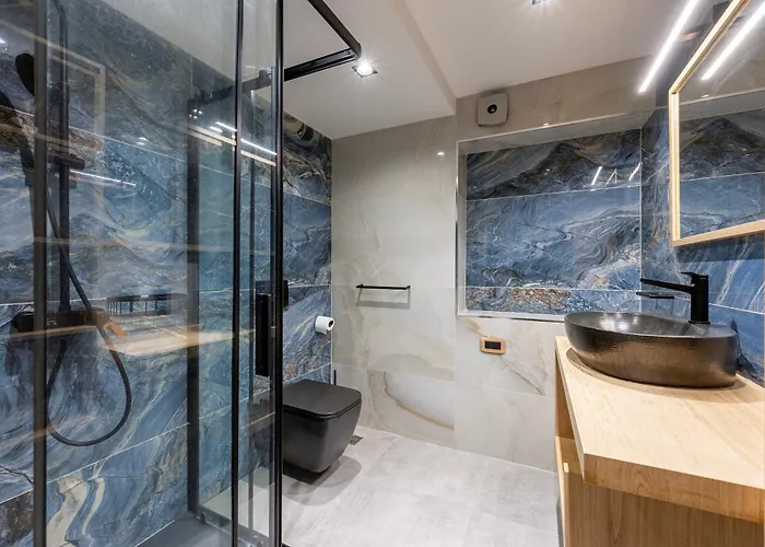 La Casa Center With Jacuzzi