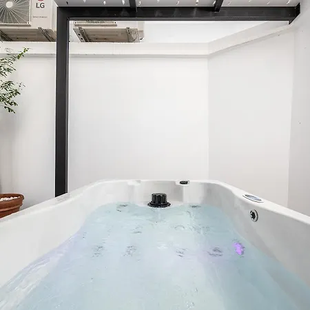 公寓 La Casa Center With Jacuzzi *