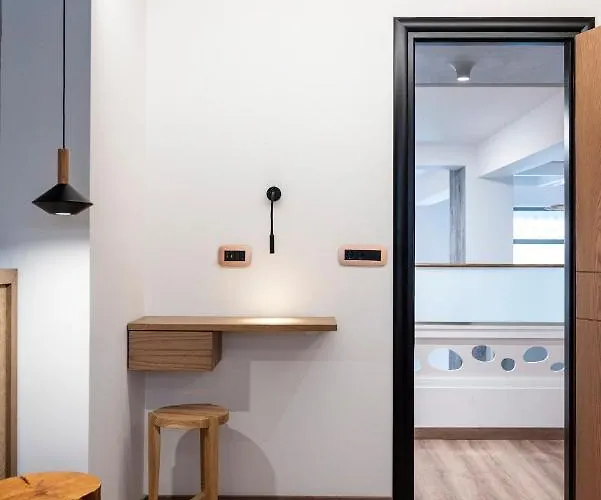 La Casa Center With Jacuzzi